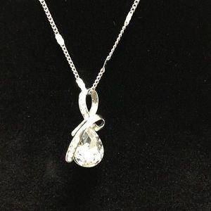 18k Gold Plated Swarovski Element Necklace